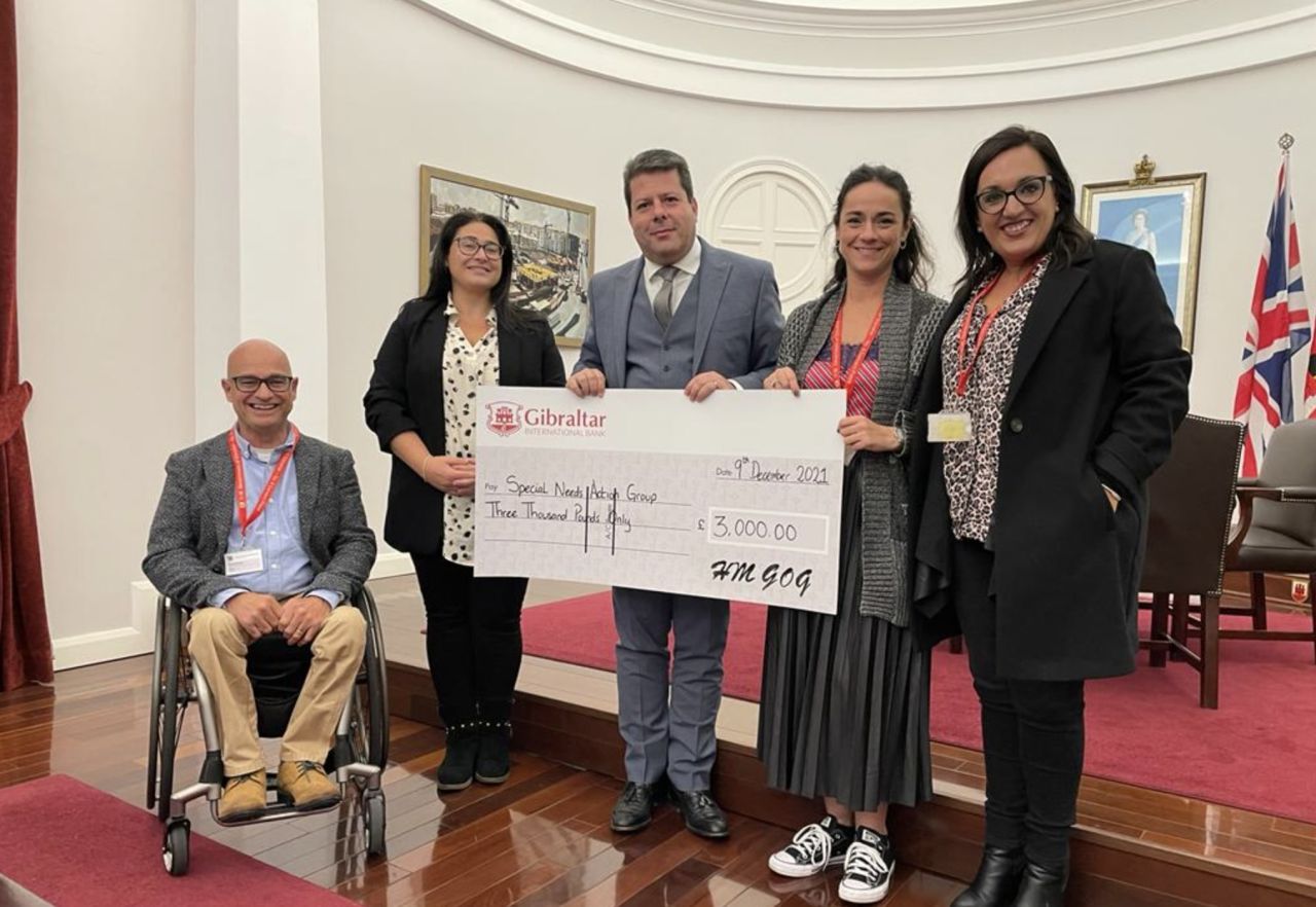 Government Makes Christmas Donation To SNAG