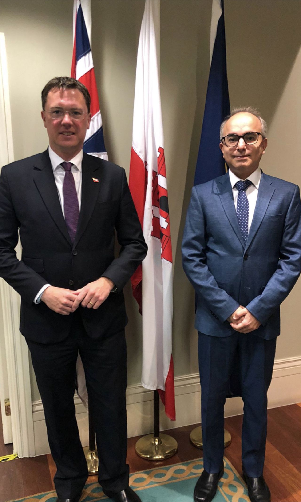 Minister Daryanani meets UK Maritime Minister