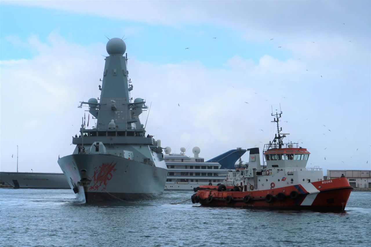 HMS Dragon Arrives In Gibraltar