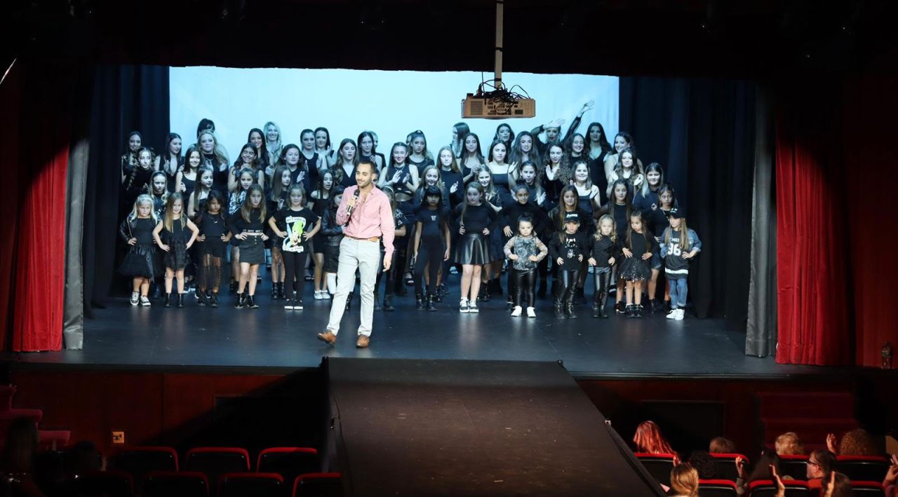 No1 School Of Models Production Show 2021