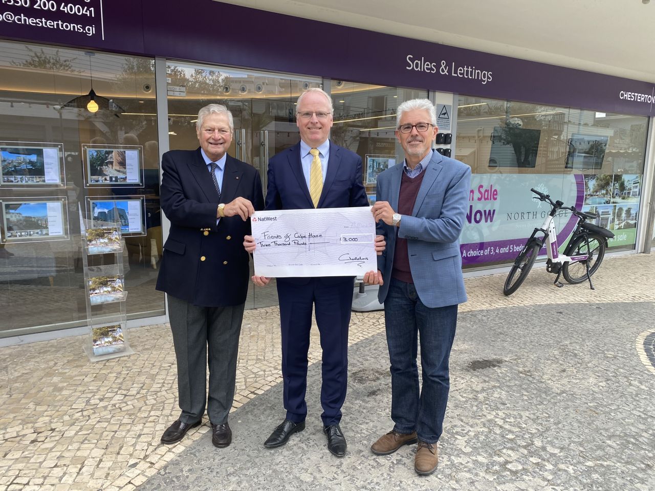Chestertons Donates £3,000 To Calpe Trust