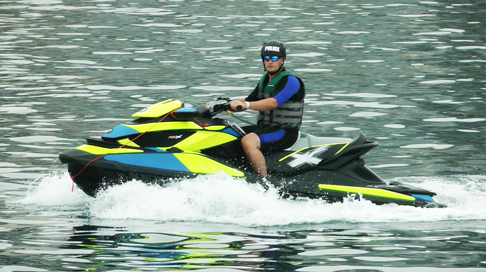 jet ski