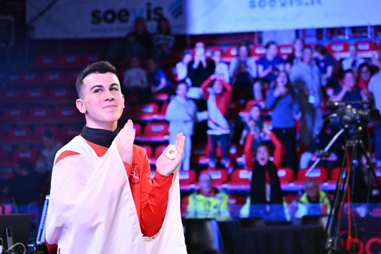 Lewis Llamas Crowned IDO Junior Male Showdance World Champion 2025