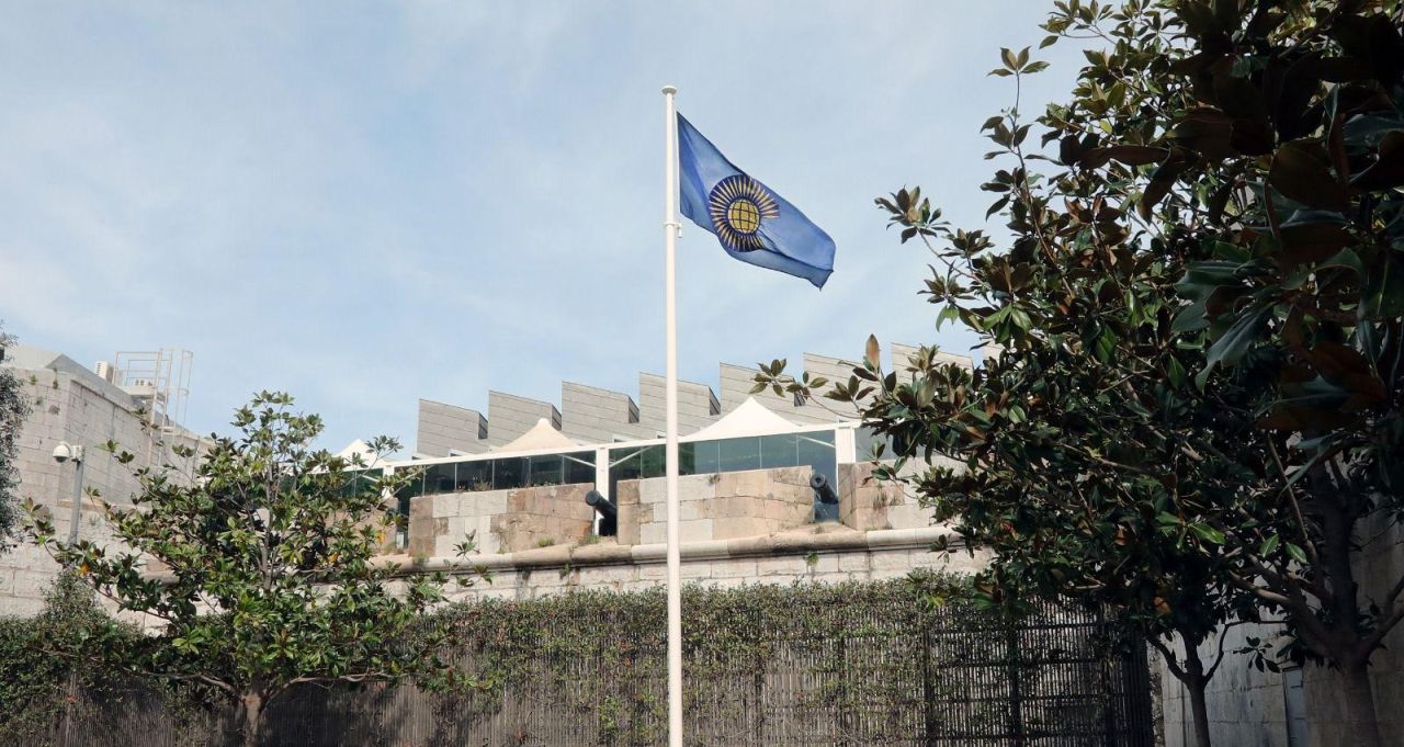 Commonwealth Flag Hoisted Over Commonwealth Park