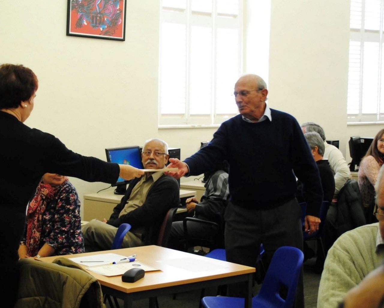 Citizens Advice Bureau Announces Return Of Technology Fun Days For Senior Citizens