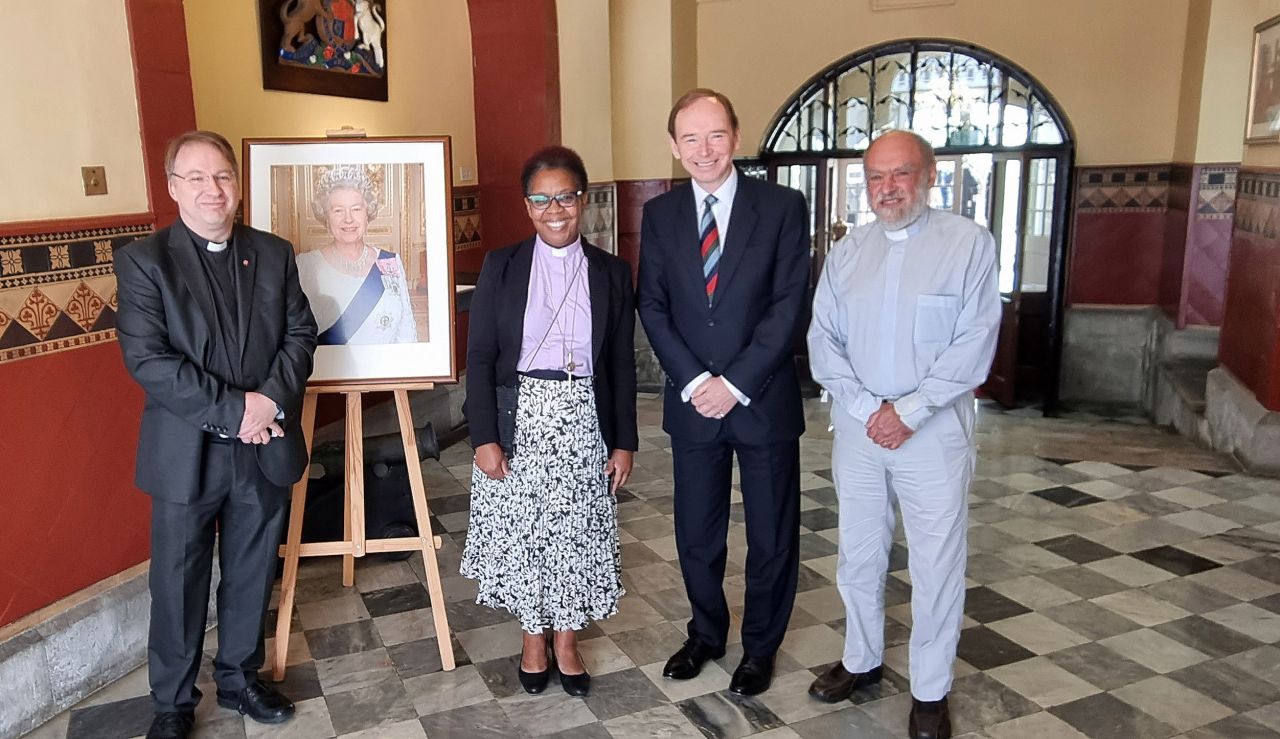 Reverend Sonia Hicks Visits His Excellency The Governor