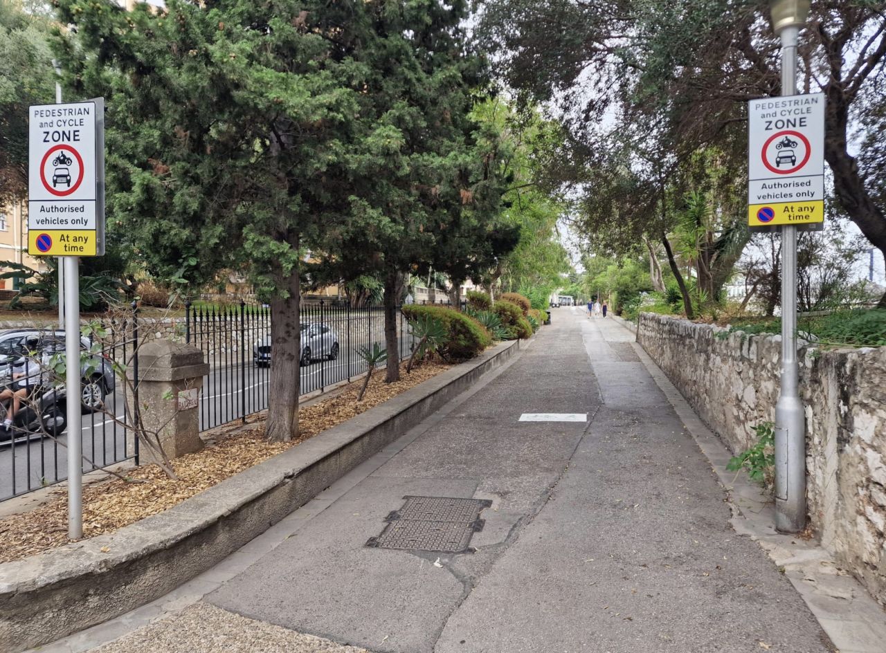 Saluting Battery Shared Use Route For Pedestrians And Cyclists