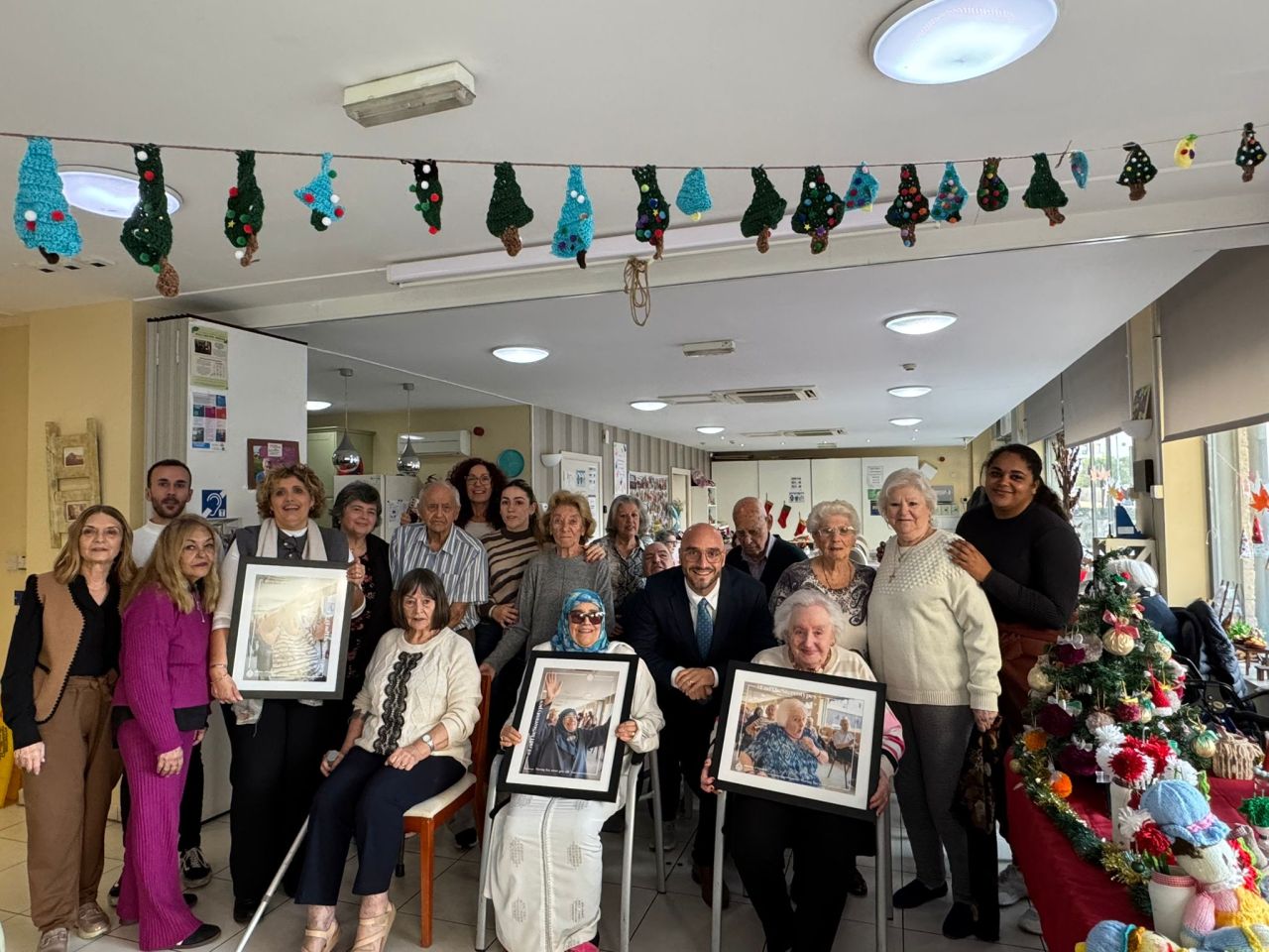 Minister For Equality Visits Waterport Day Centre