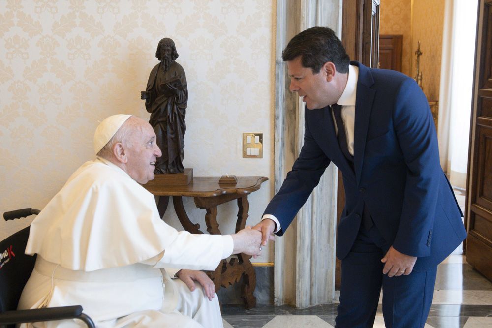 Pope Francis Receives Chief Minister, Mrs Picardo And Children in a Private Audience