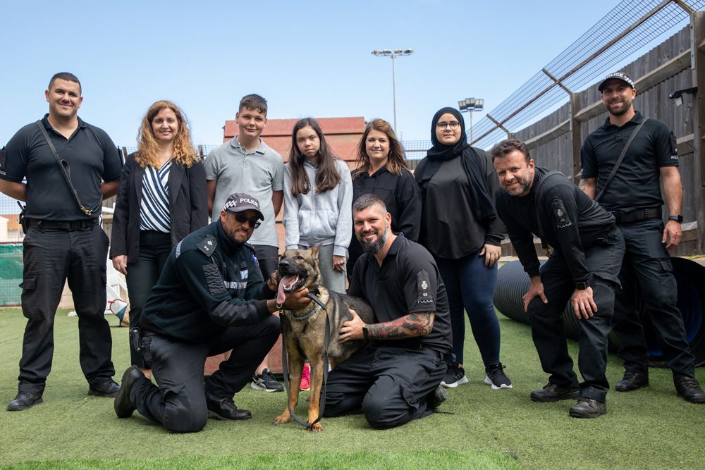 Westside Students Visit GDP Police Dogs