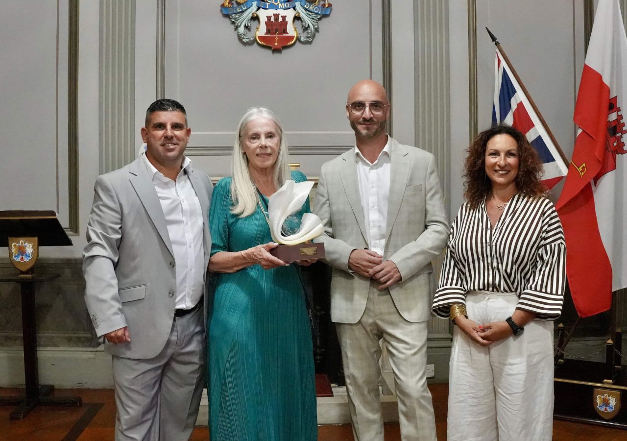 Philippa Beale Presented Cultural Award