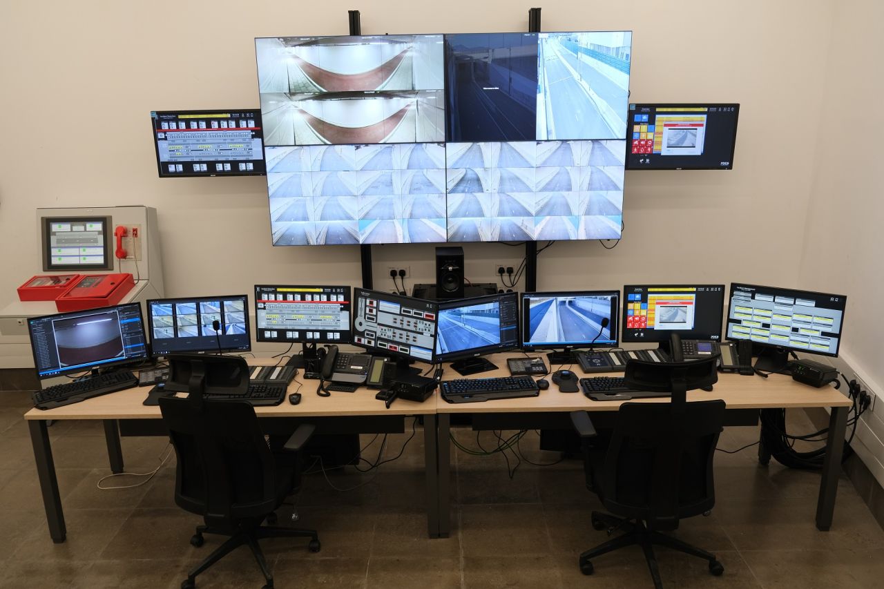 Tunnel Control Room Operators Trained To UK And EU Standards