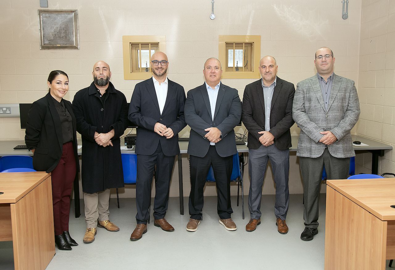 Ministry of Employment launches Applied Philosophy workshops at HMP Windmill Hill 