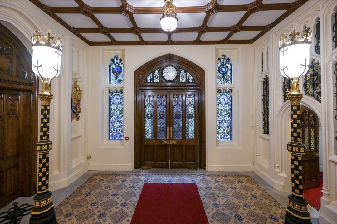 Gibraltar Stained Glass Window Unveiled At Speaker’s House