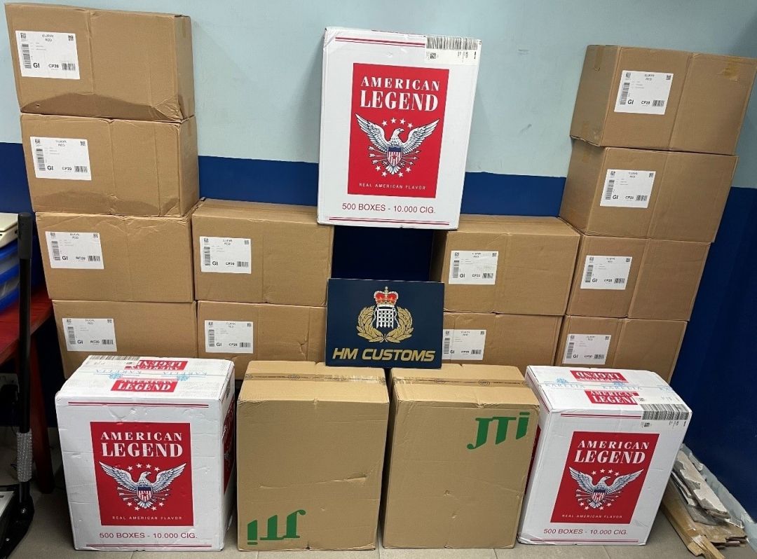 HM Customs Seize 550 Cartons Of Cigarettes In A Private Vehicle