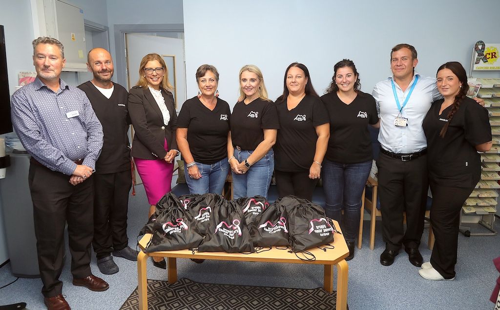 Breast Cancer Support Group Donate Gift Bags to GHA Patients 