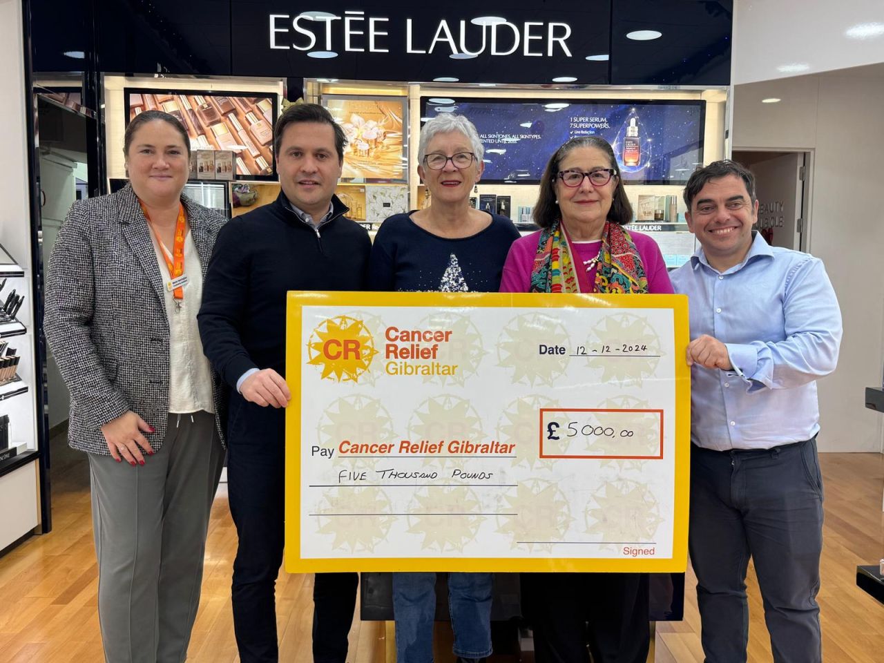 SM Seruya Donates £10,000 To Calpe House And Cancer Relief Gibraltar