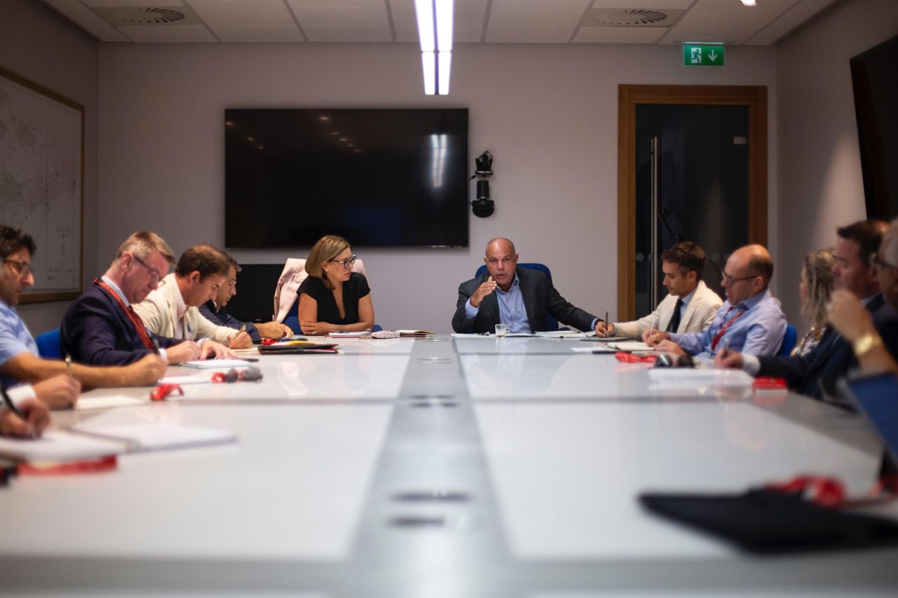 Minister Arias-Vasquez Chairs First Meeting of Business Transition Advisory Group 