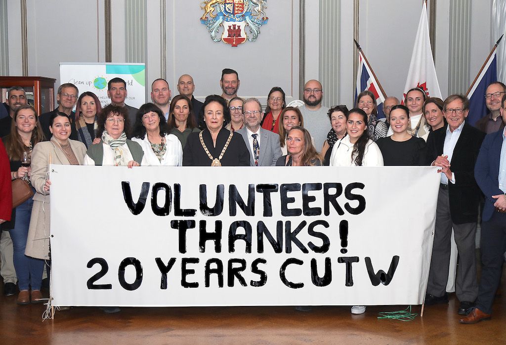 Mayor Hosts Clean Up The World 20th Anniversary Reception