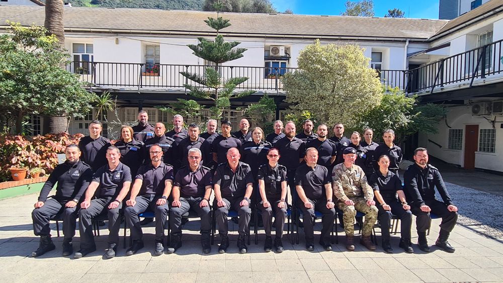 Officers Qualify for Search Team