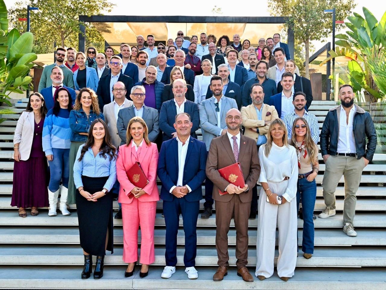 Ministers Santos and Arias-Vasquez Attend Gastroclub Empresarial Event in Malaga 