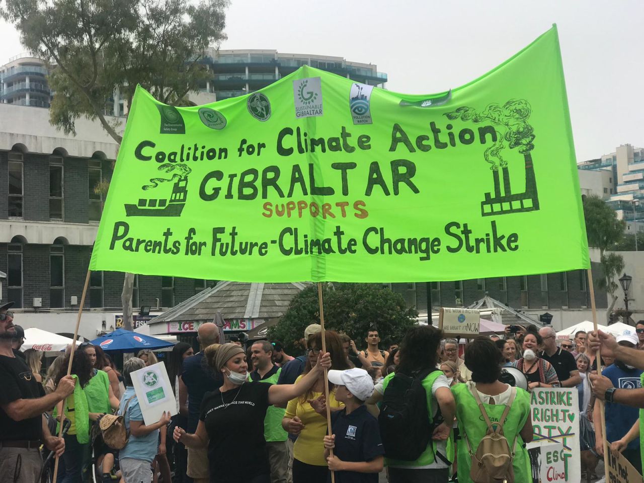 Petition For An Independent Body To Manage Climate Change Targets Receives Over 2000 Signatures