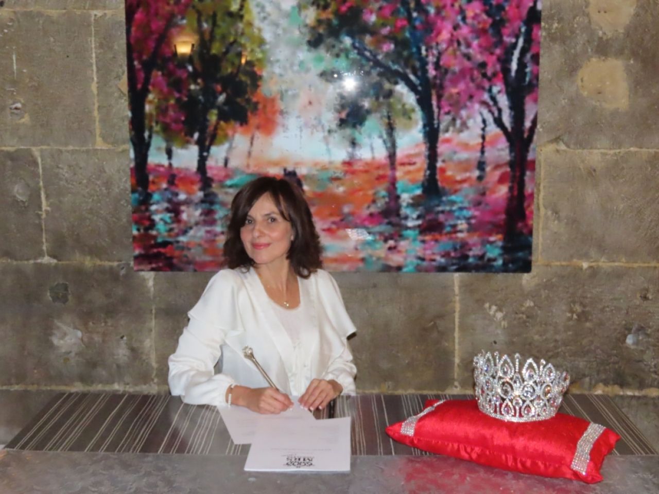 Geraldine Hosken Signs Up For Mrs Gibraltar Classic