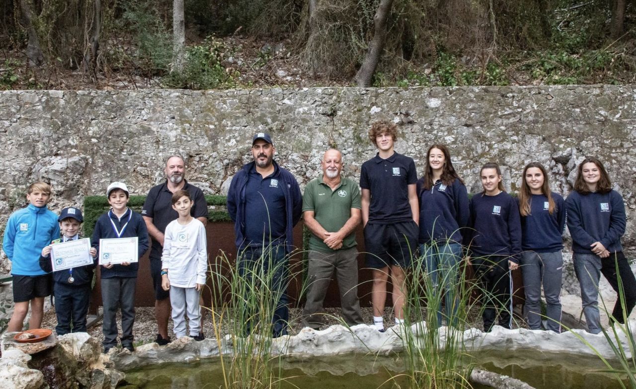Students Visit Tovey Cottage
