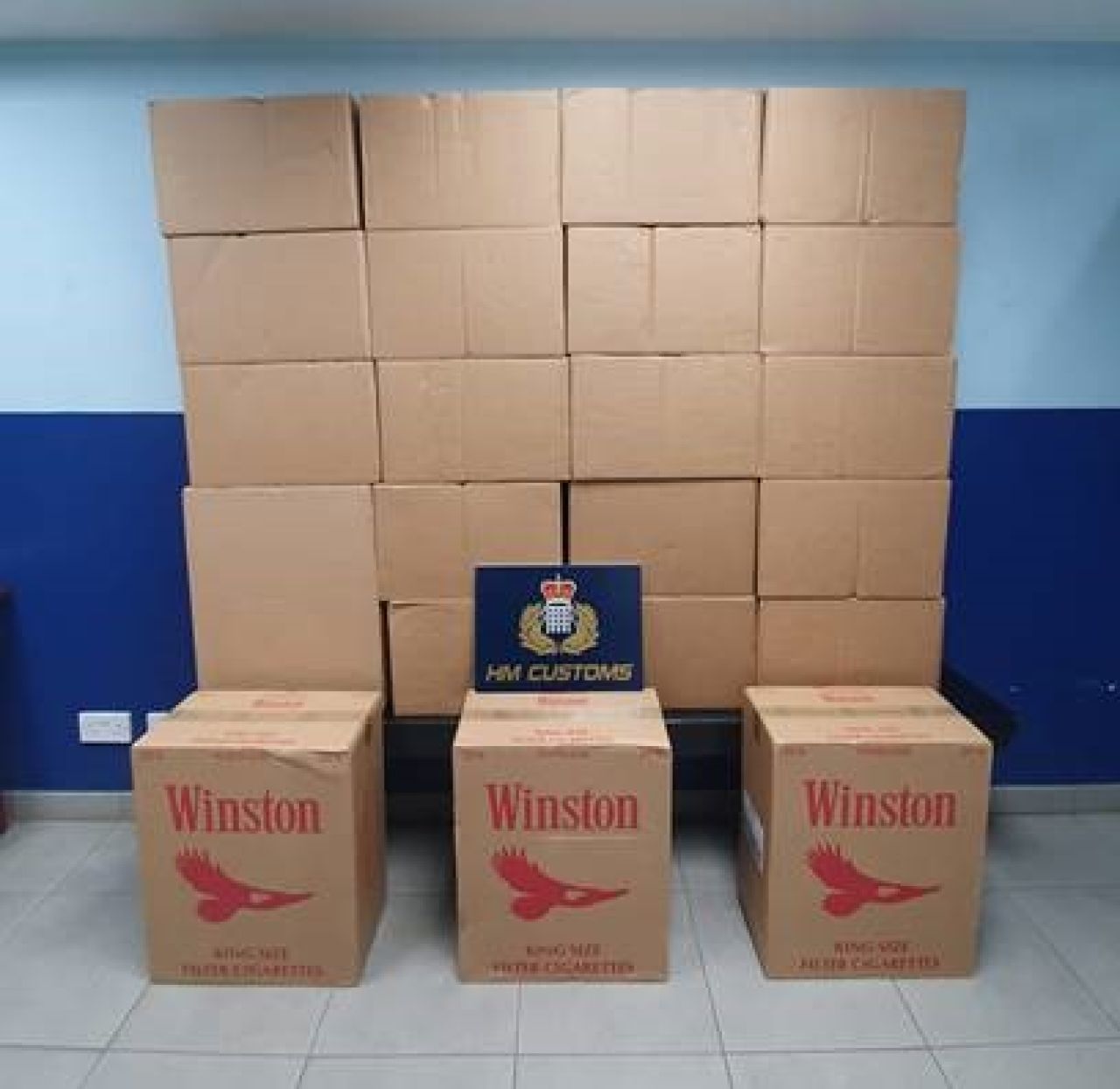 HM Customs Seize 650 Cartons Of Cigarettes In Vehicle