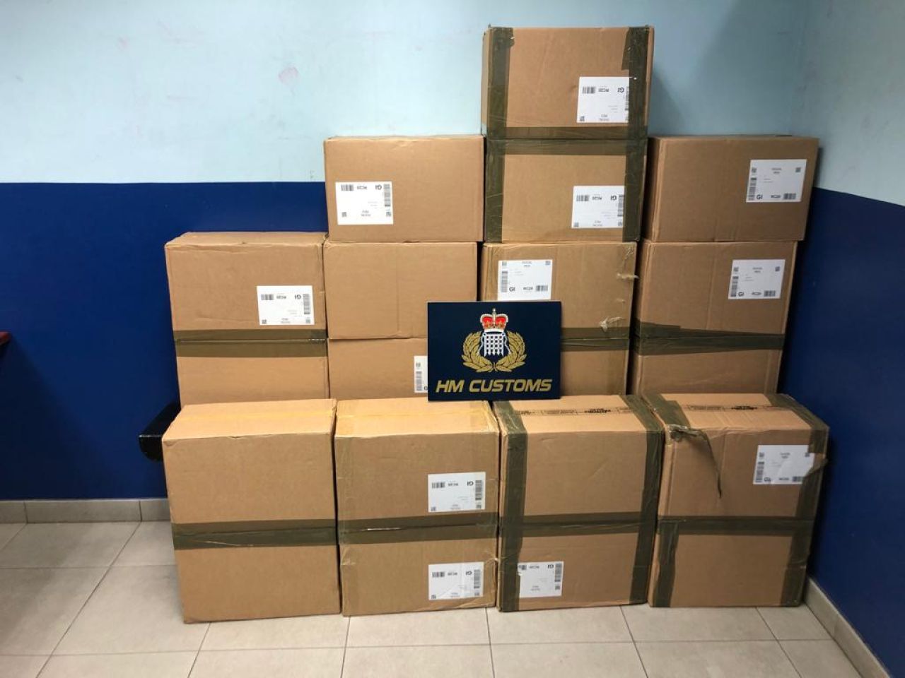 HM Customs Make Arrest For Possession of Drugs And Seize 1,250 Cartons Of Cigarettes