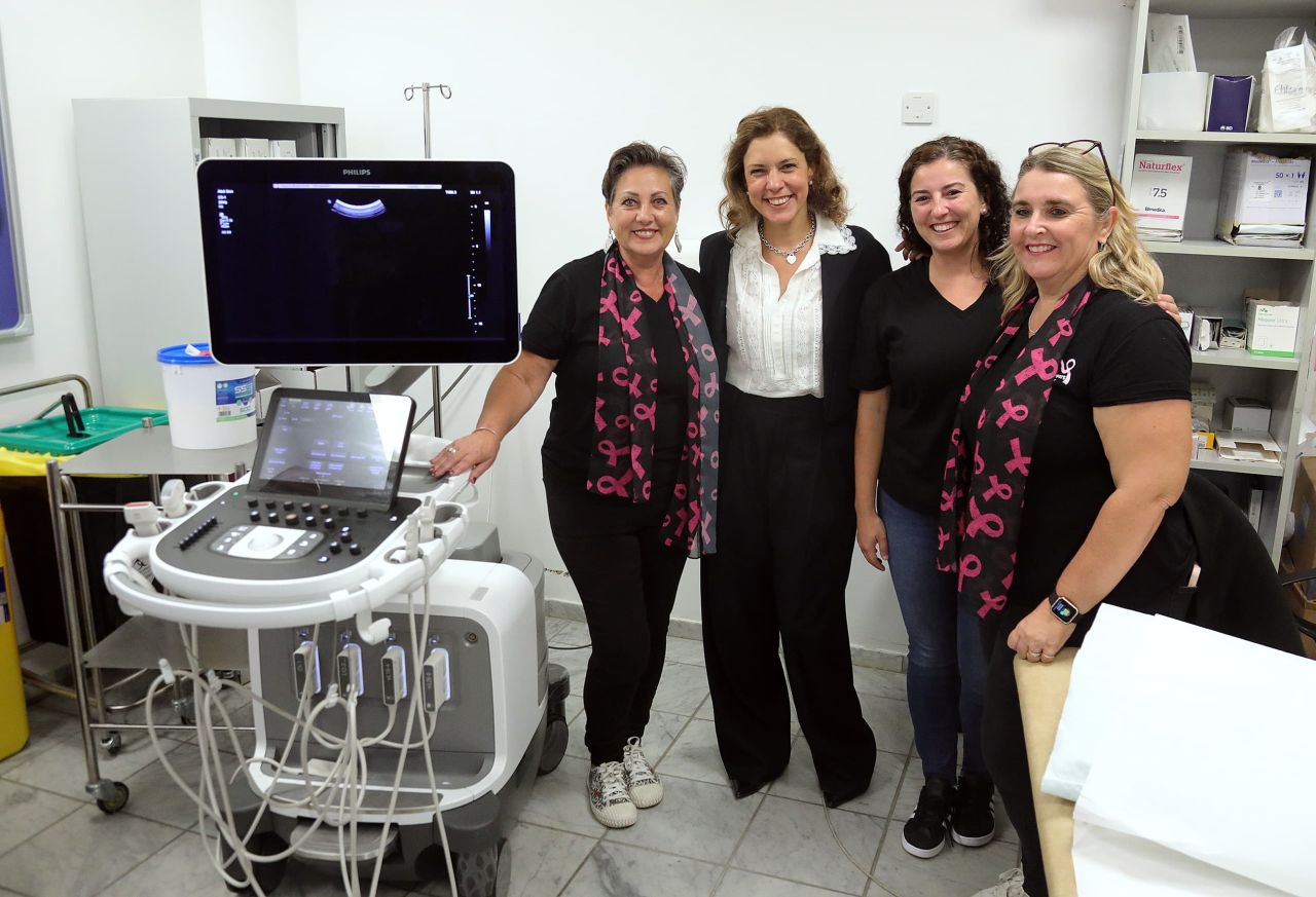 Breast Cancer Support Group Plaque Unveiled At St Bernard’s Hospital