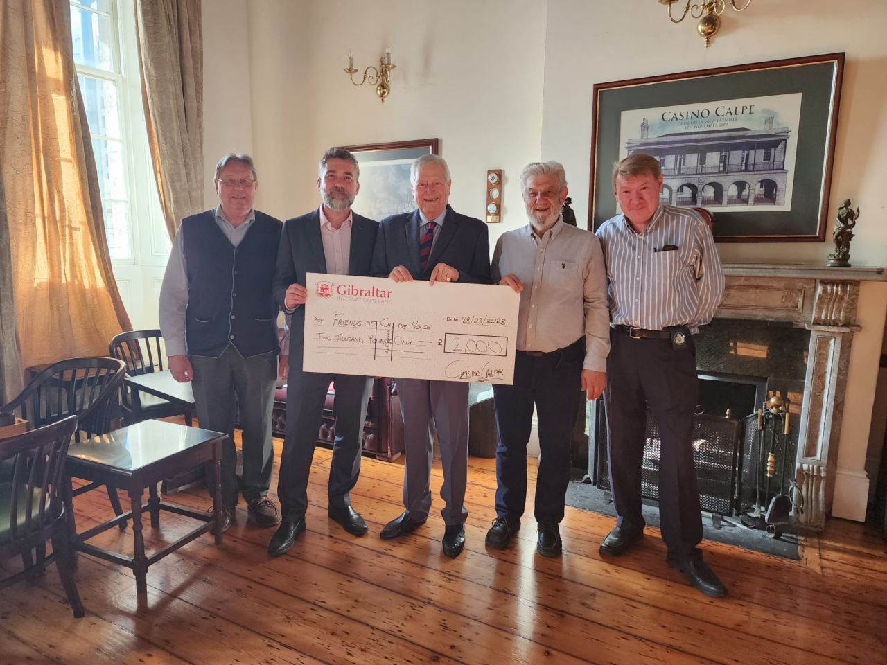 Casino Calpe Donate £2000 To Calpe House