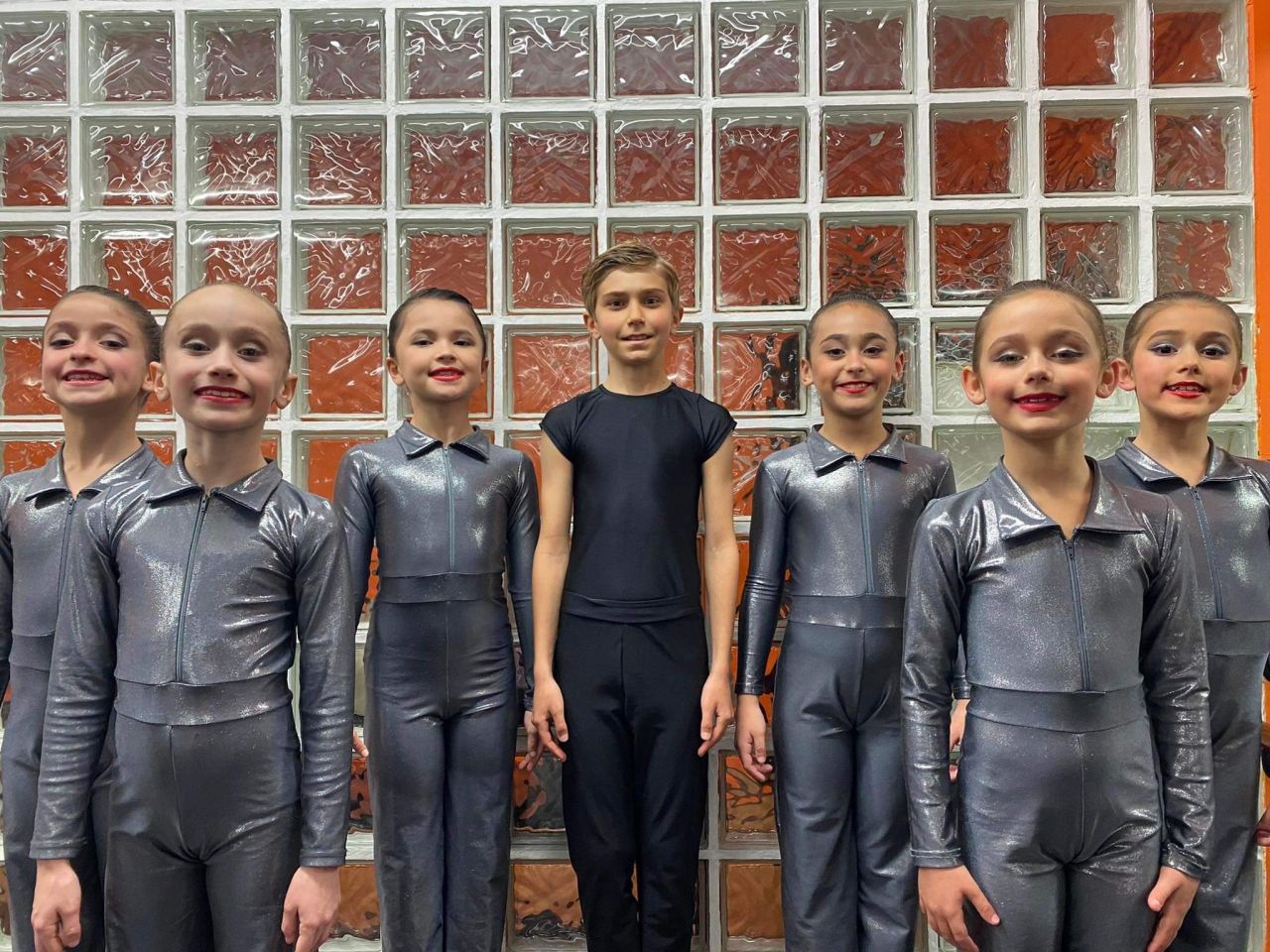 Danza Academy’s Perform At The Move It Main Stage