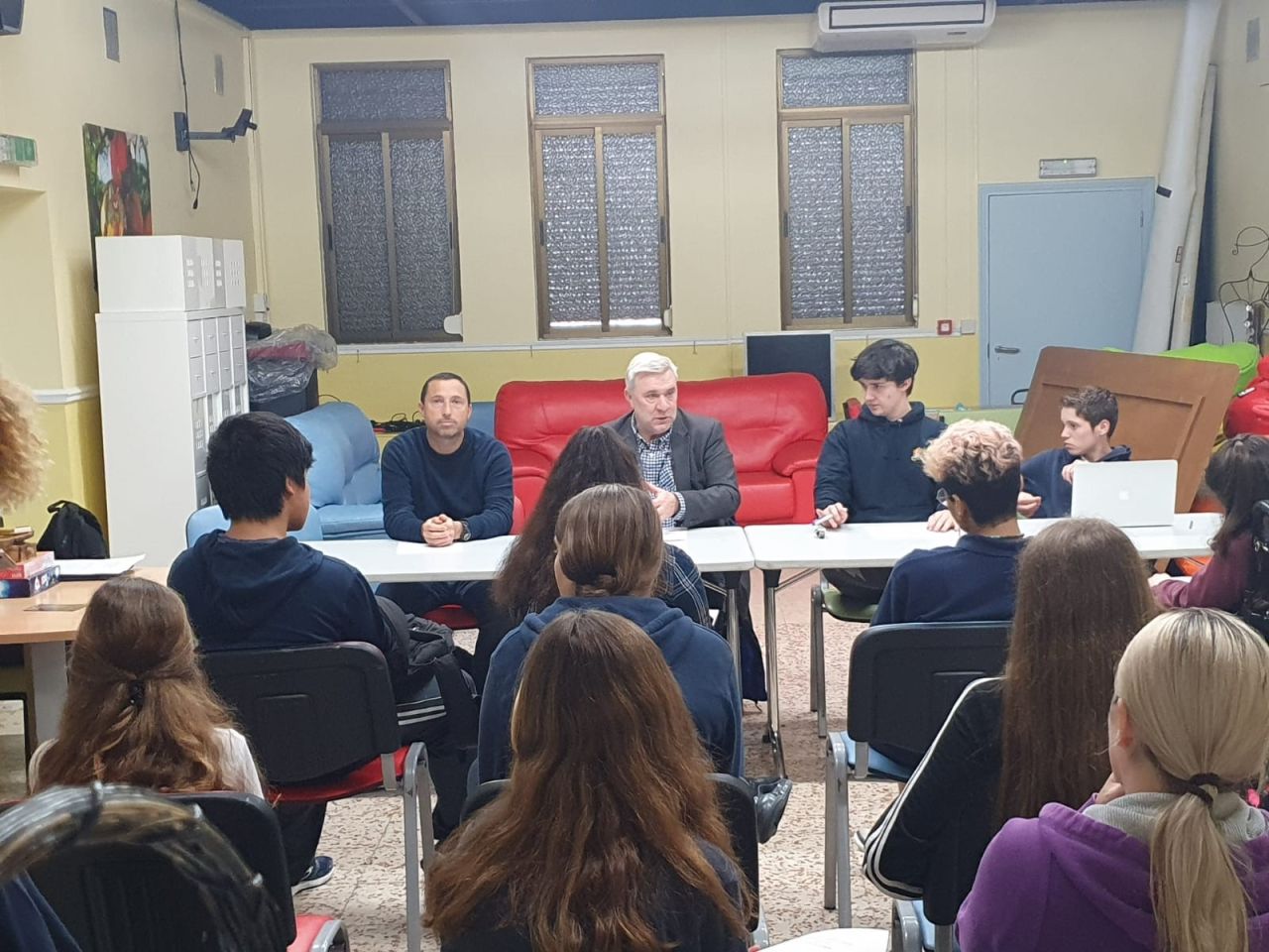 Minister for Youth meets the Voice of Young People