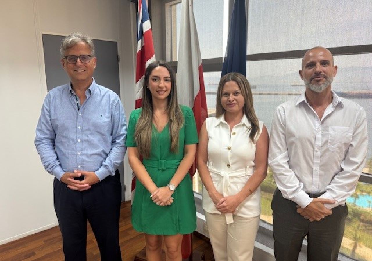 Minister Feetham Welcomes Newly Recruited Tax Analysts
