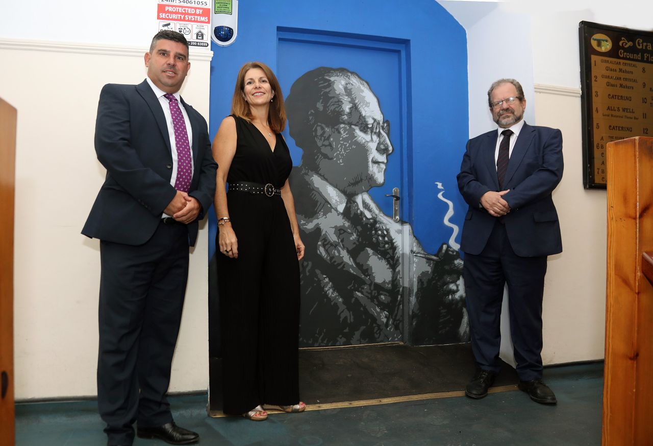 Mural Of Gustavo Bacarisas Unveiled At Casemates